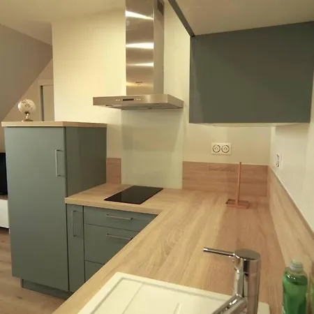 Le Bateau Bleu Avec Vue Sur Criel-sur-Mer