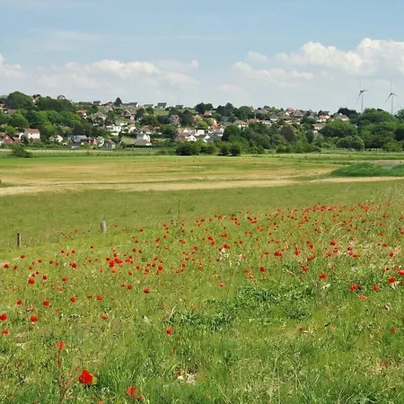 Le Bateau Bleu Avec Vue Sur 크리엘쉬르메르